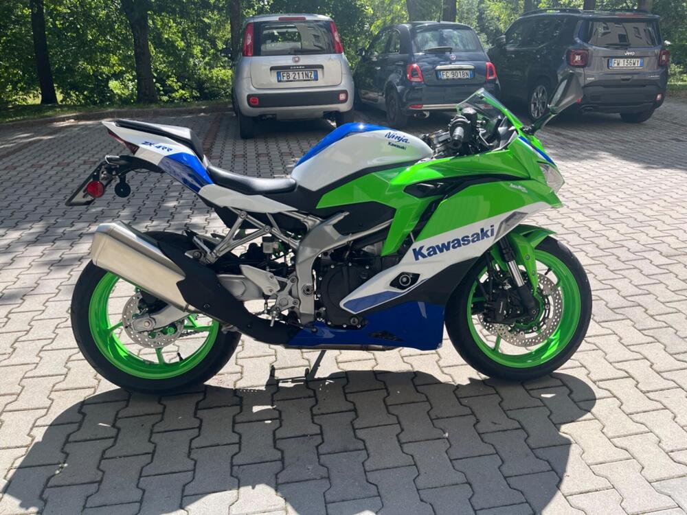 Kawasaki Ninja ZX-4RR 40th Anniversay Edition (2024)