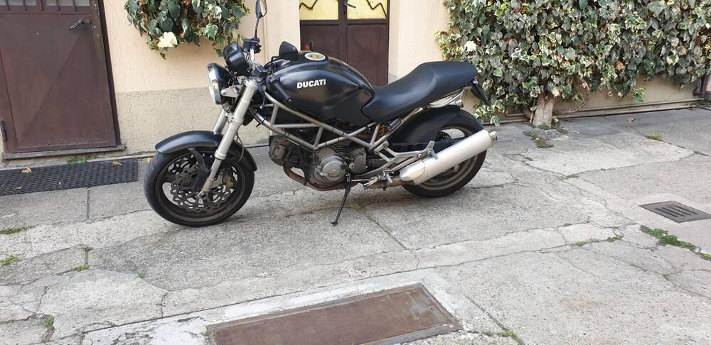 Ducati Monster 620 Dark (2003 - 06)