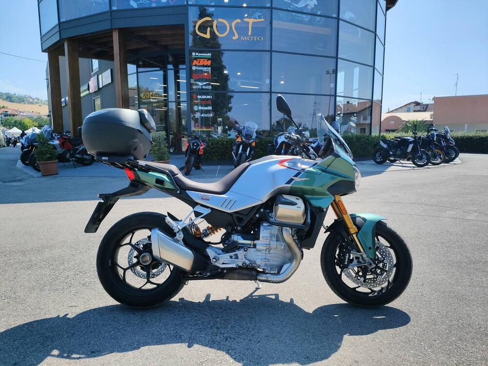 Moto Guzzi V100 Mandello S (2023 - 24)