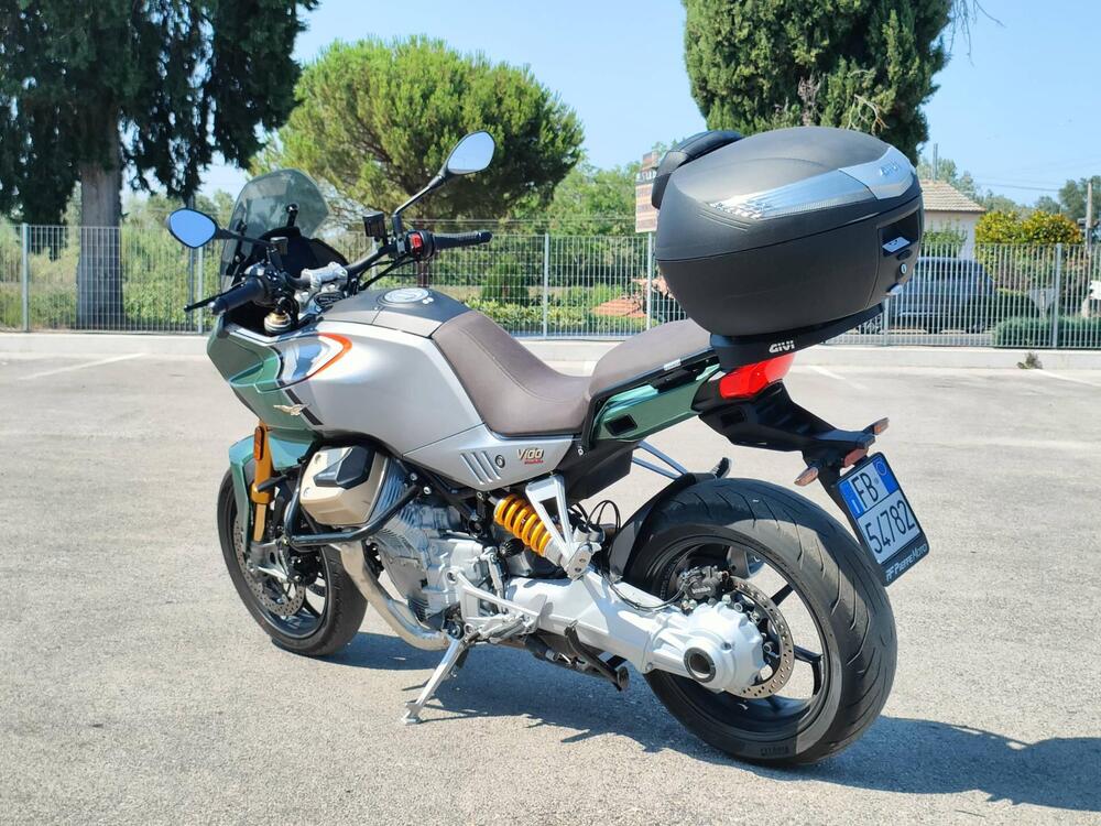 Moto Guzzi V100 Mandello S (2023 - 24) (4)