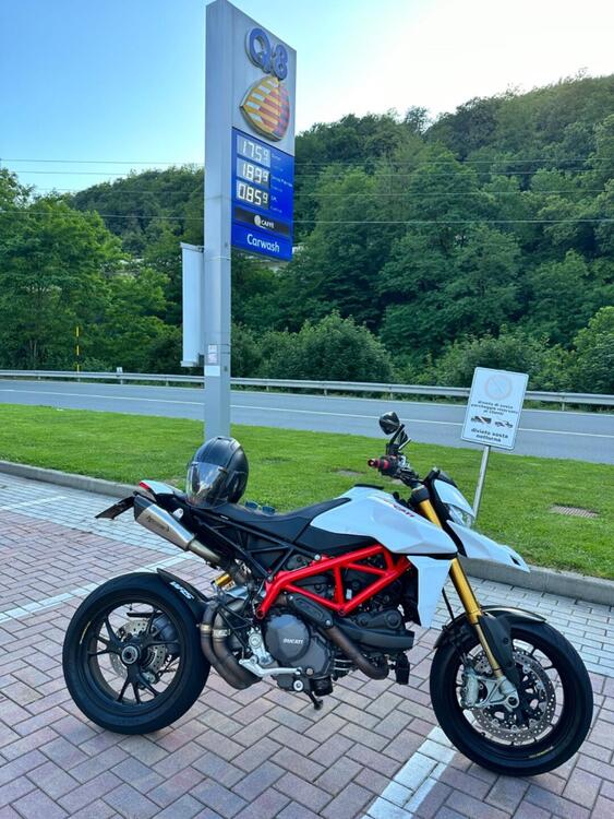 Ducati Hypermotard 950 SP (2022 - 24) (2)