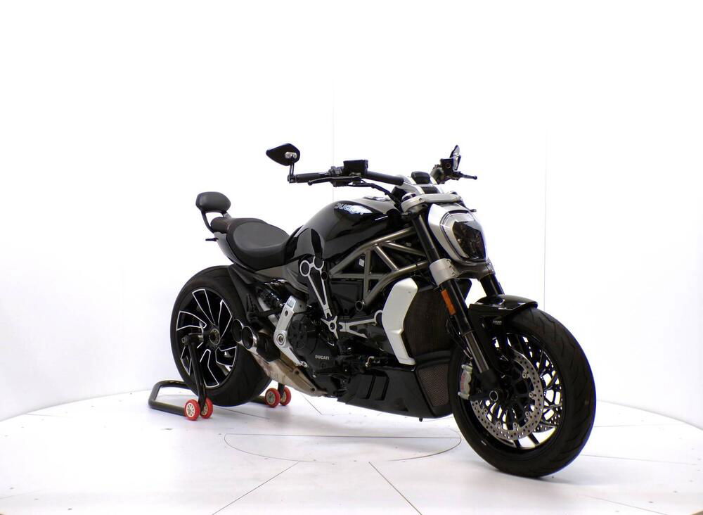 Ducati XDiavel 1262 S (2016 - 20) (2)