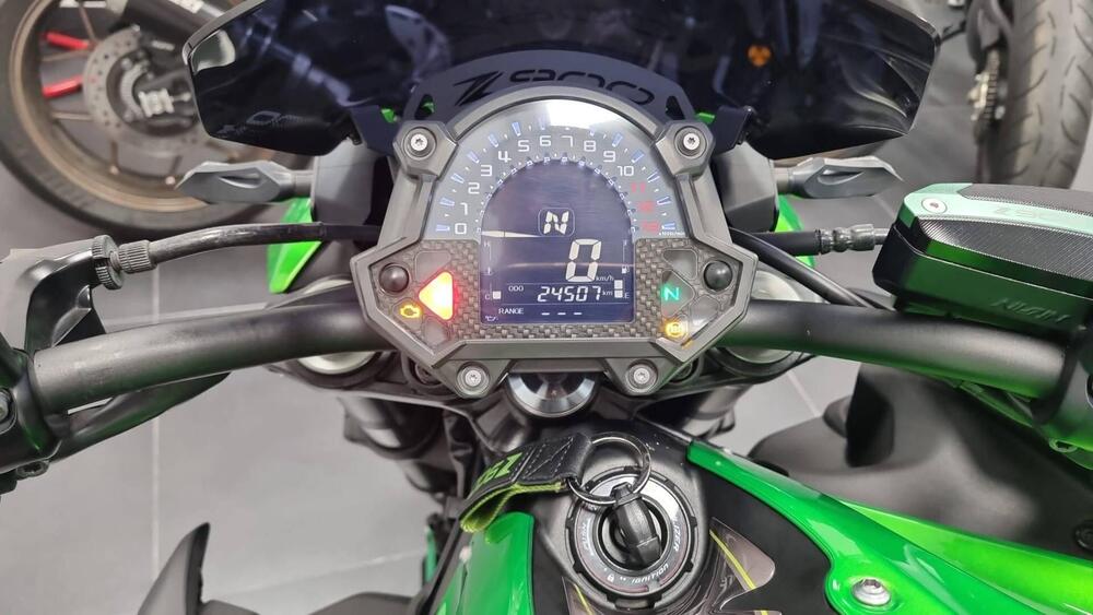 Kawasaki Z 900 (2019) (4)