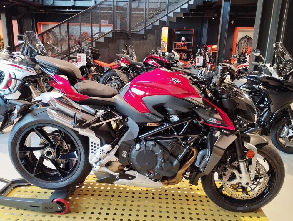 MV Agusta Brutale 1000 RS (2022 - 24) (5)