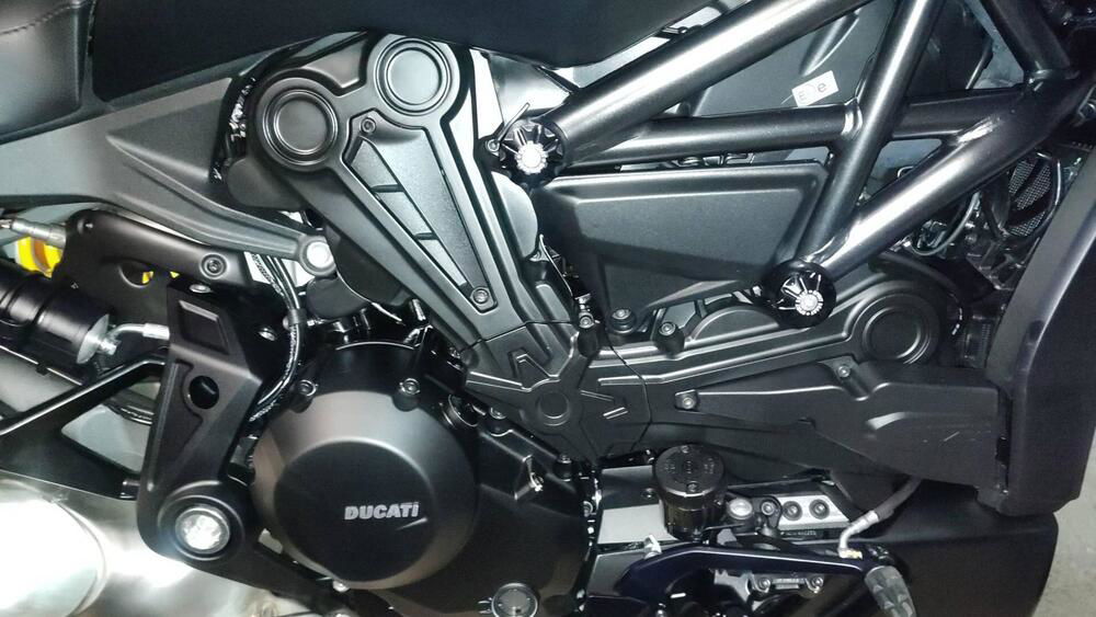 Ducati XDiavel 1262 Dark (2021 - 24) (3)