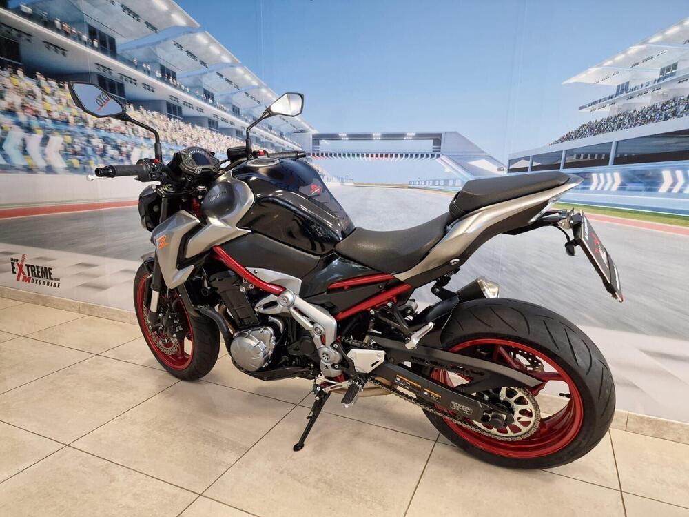 Kawasaki Z 900 (2019) (4)