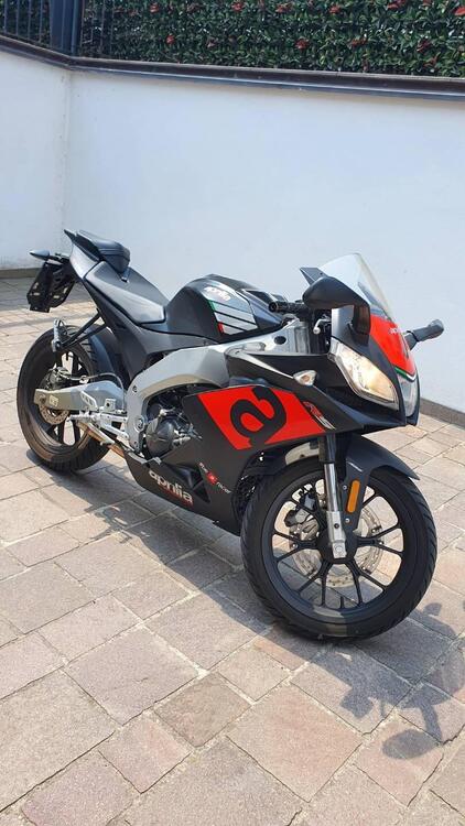 Aprilia RS4 125 (2017 - 18) (4)