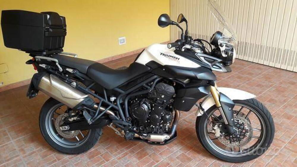 Triumph Tiger 800 ABS (2010 - 14) (2)