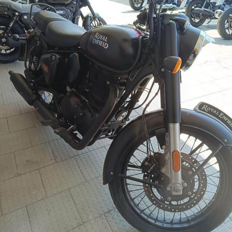 Royal Enfield Classic 350 (2021 - 24) (4)