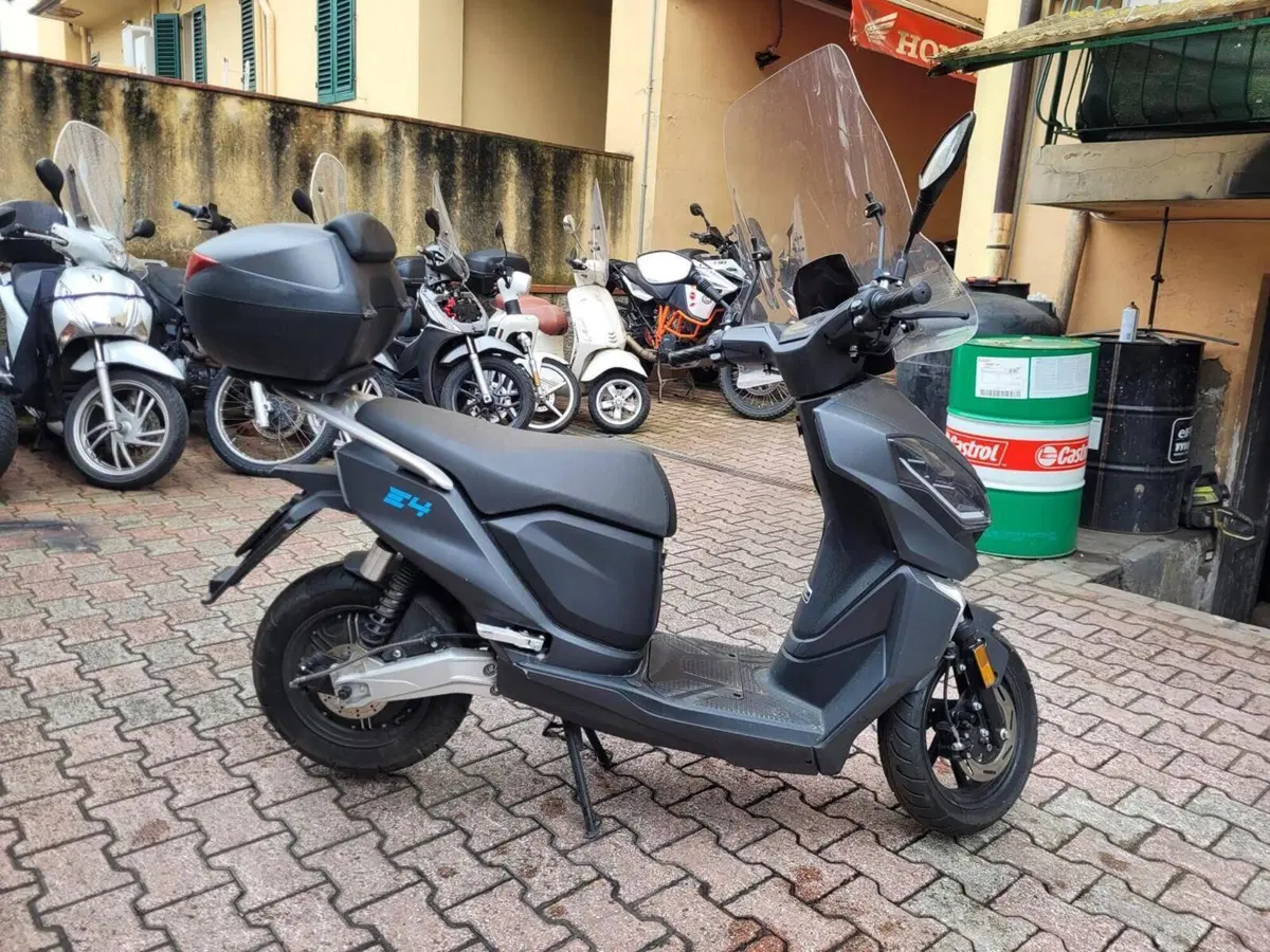Lifan E4 L1e (2021 - 26)