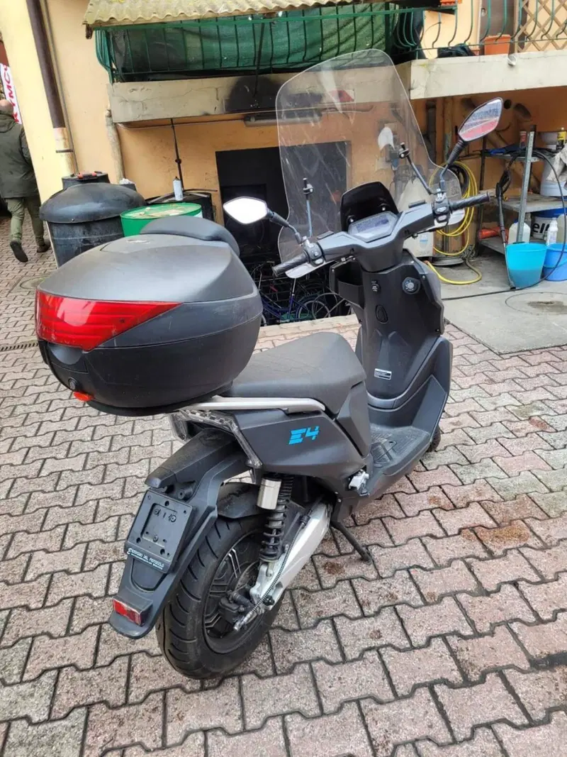 Lifan E4 L1e (2021 - 26) (3)