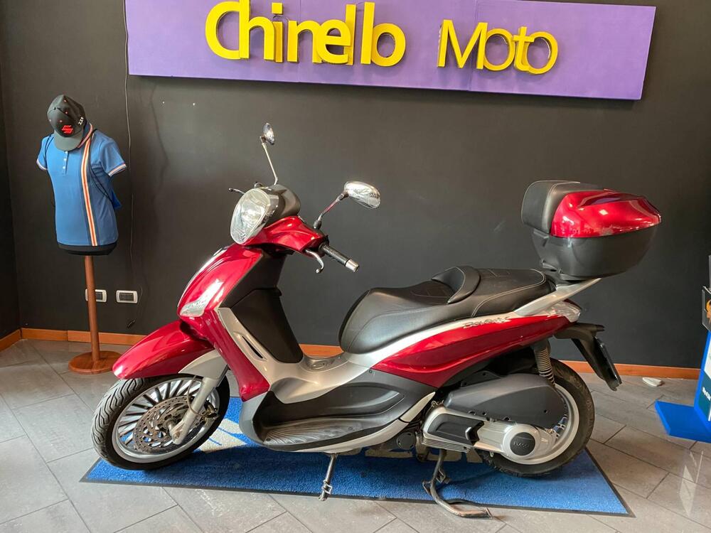 Piaggio Beverly 300 i.e. (2010 - 16)