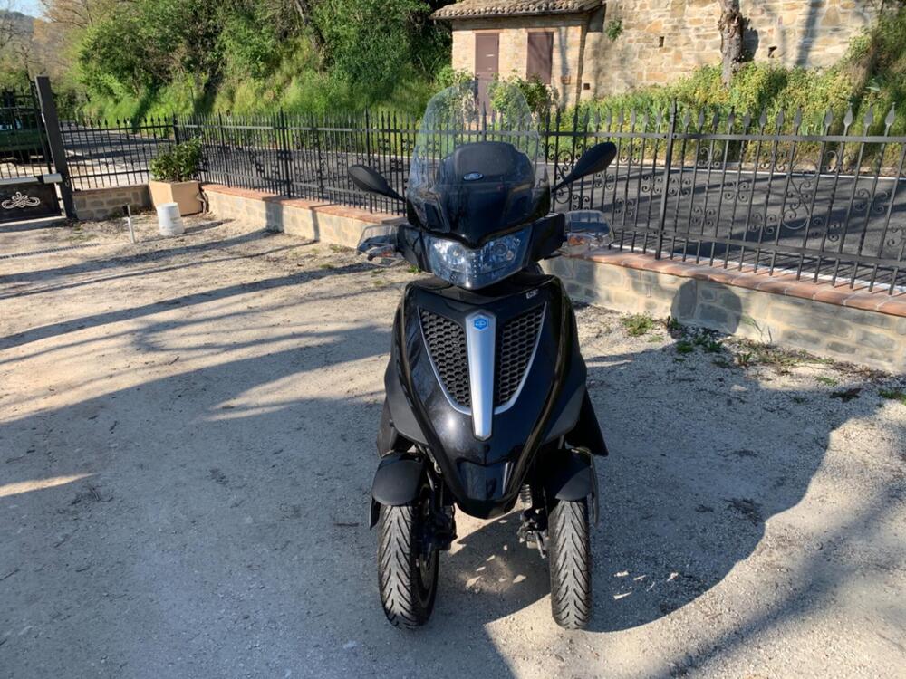 Piaggio Mp3 300 Yourban (2017 - 19) (2)