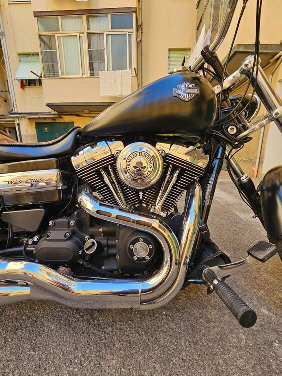 Harley-Davidson 1584 Wide Glide (2007 - 11) - FXDWG (2)