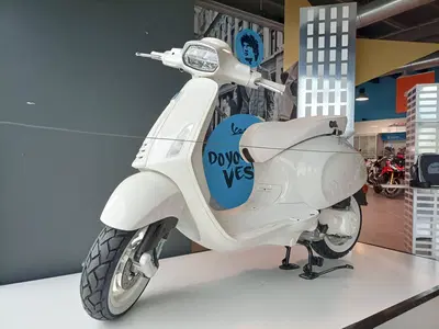 Vespa Sprint 50 Justin Bieber (2022 - 24) usata