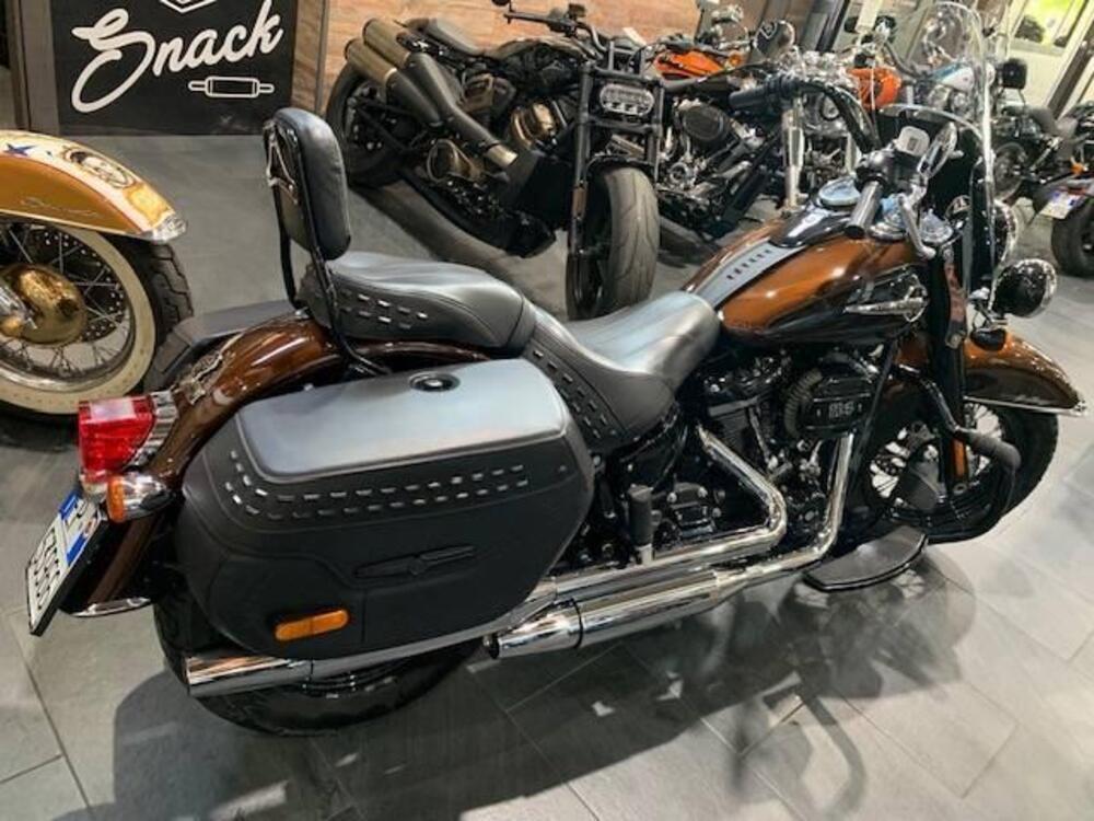 Harley-Davidson 114 Heritage Classic (2018 - 20) - FLHCS (3)