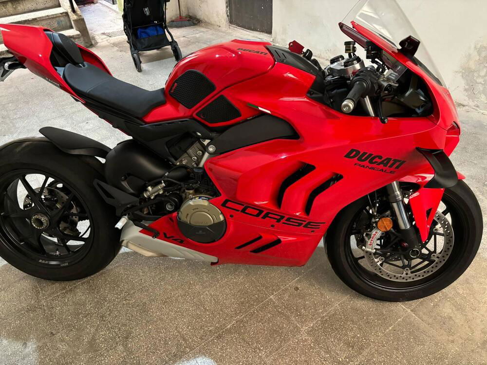 Ducati Panigale V4 (2022 - 24) (2)