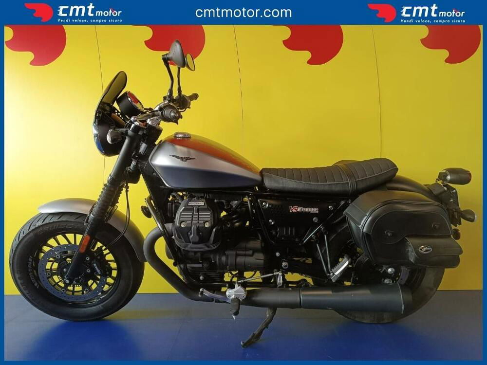 Moto Guzzi V9 Bobber (2016 - 18) (3)