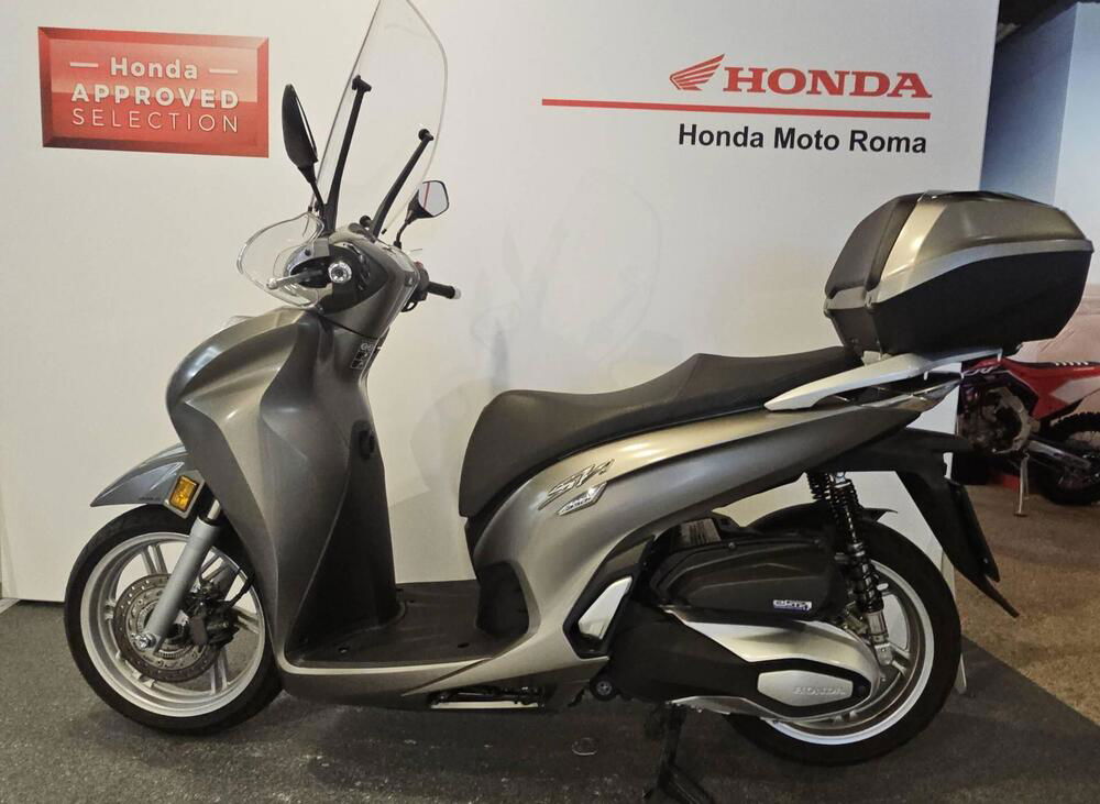 Honda SH 350 (2021 - 24) (2)