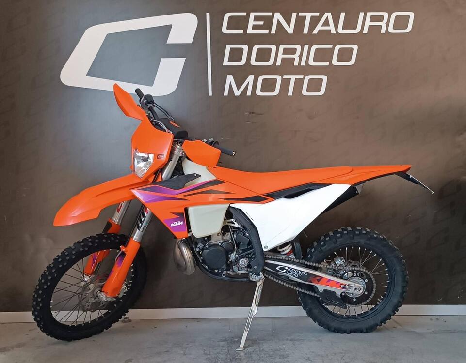 KTM EXC 300 TBI (2024) (2)