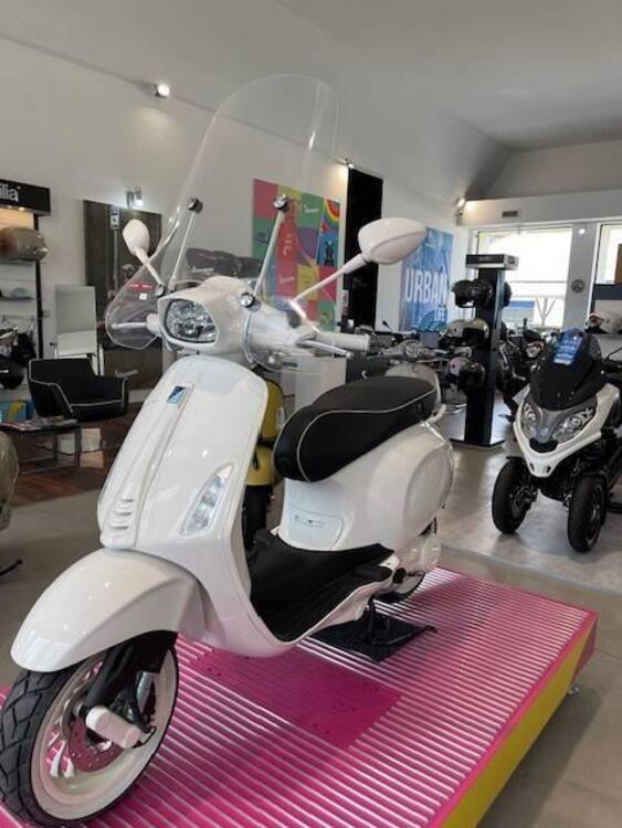 Vespa Sprint 50 (2021 - 24) (2)