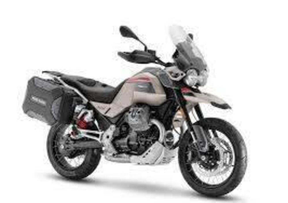 Moto Guzzi V85 TT Travel (2024)