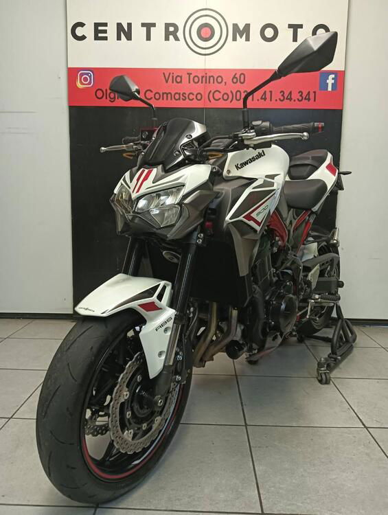 Kawasaki Z 900 (2021 - 24) (2)
