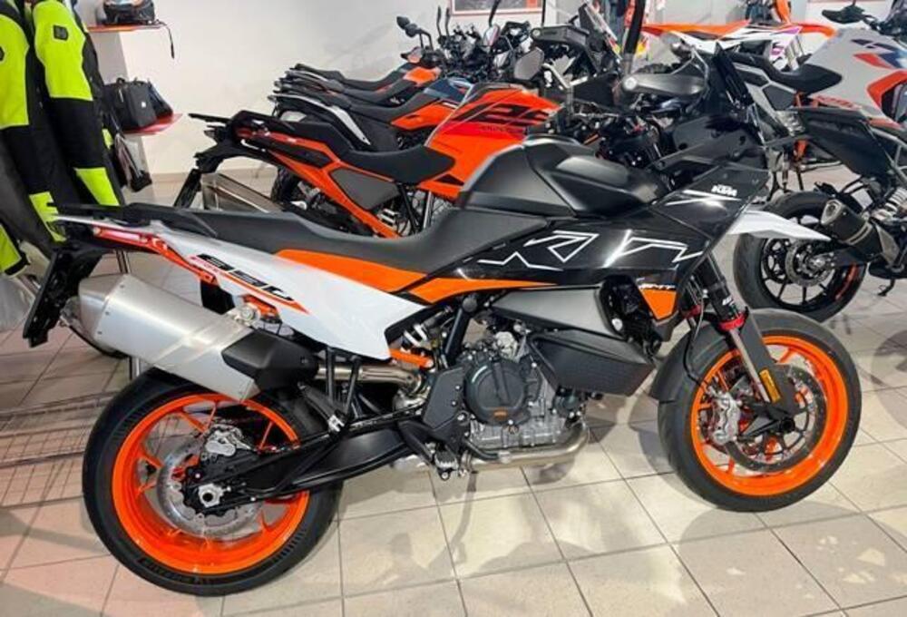 KTM 890 SMT (2023 - 24) (3)