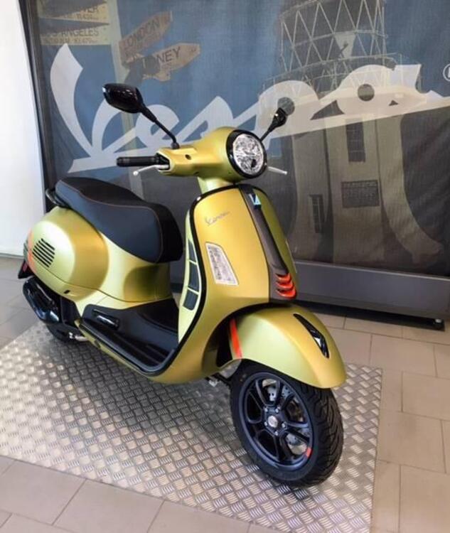 Vespa GTS 125 Super Sport (2021 - 24)