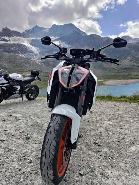 KTM 1290 Super Duke R (2020)