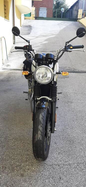 Royal Enfield Interceptor 650 (2021 - 24) (4)