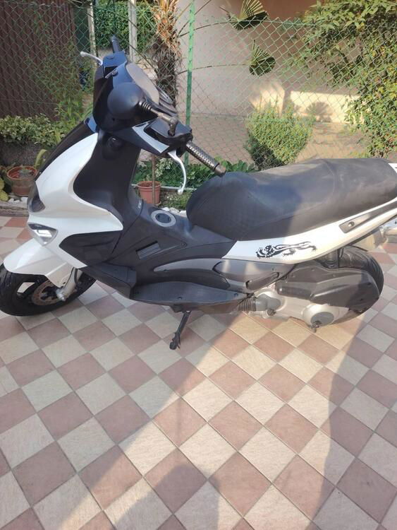 Gilera Runner 125 ST (2007 - 16) (4)