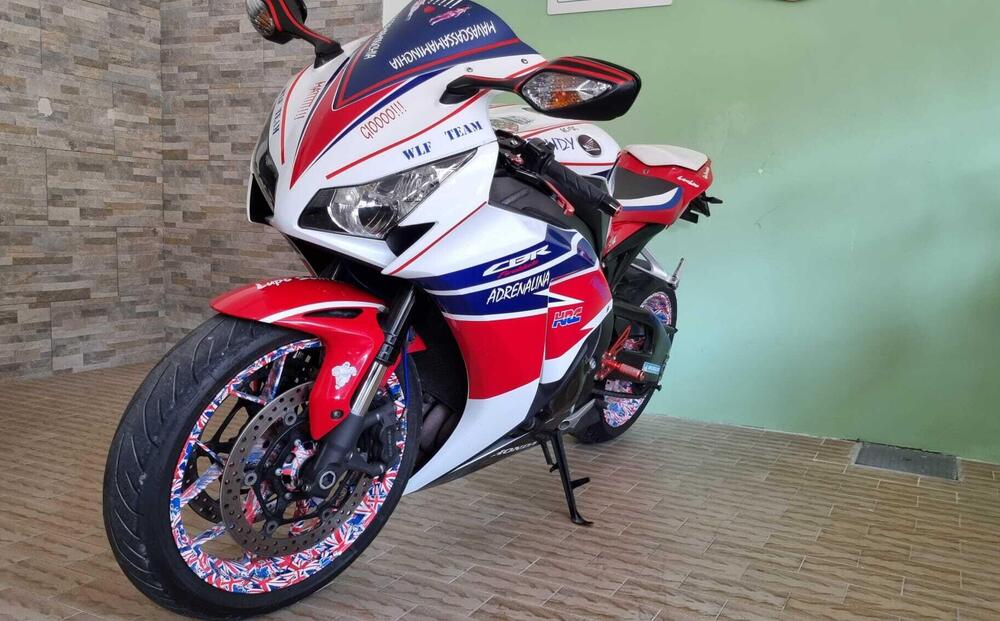 Honda CBR 1000 RR Fireblade SP (2014 - 16) (4)