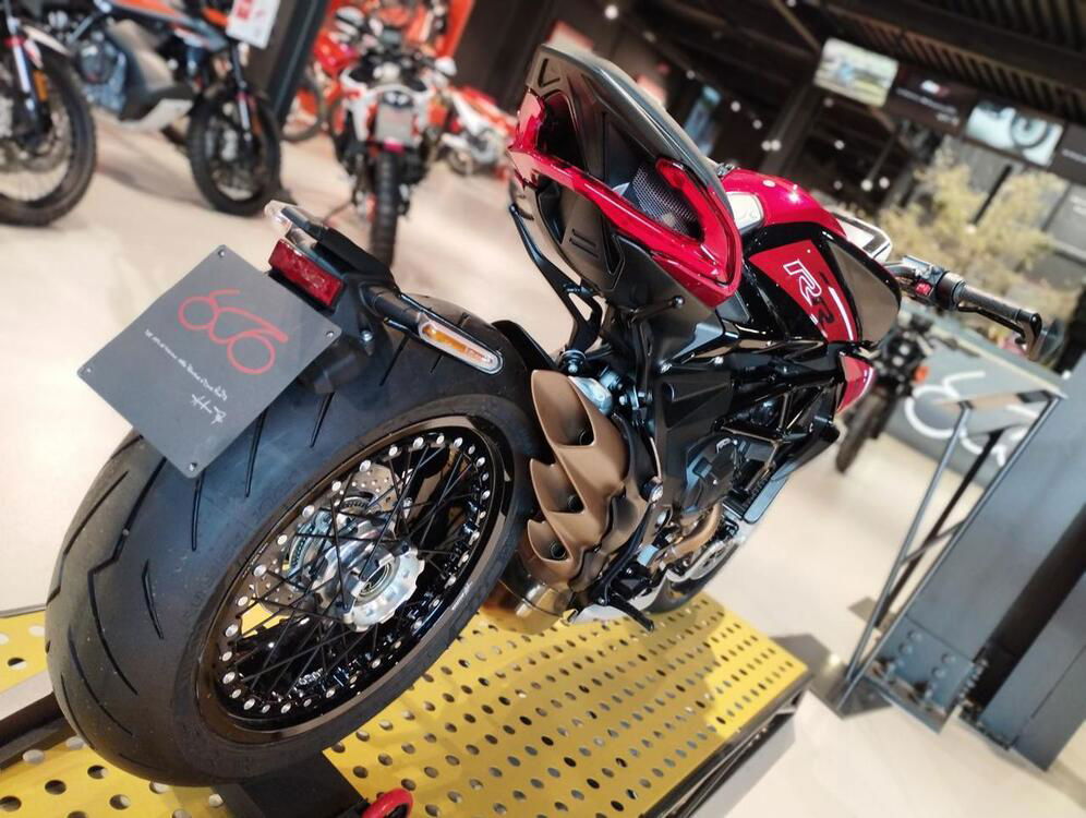 MV Agusta Dragster 800 RR SCS (2021 - 24) (5)