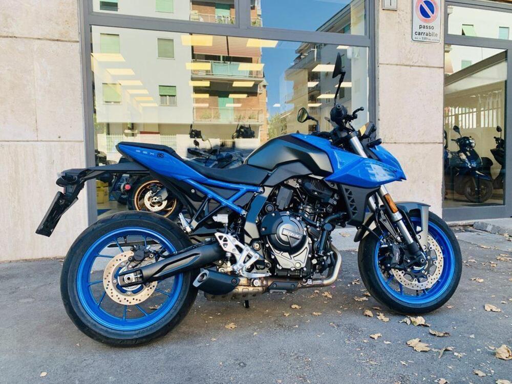 Suzuki GSX-8S (2023 - 24)