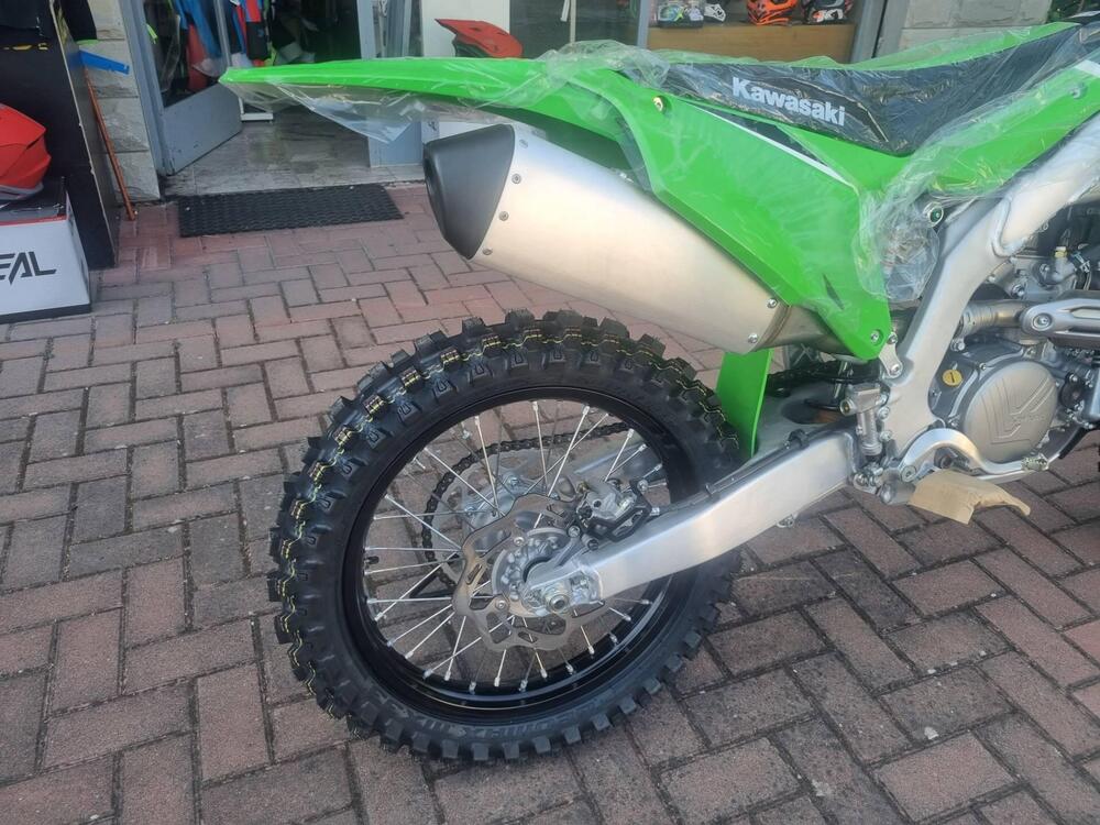 Kawasaki KX 450 F (2023) (4)