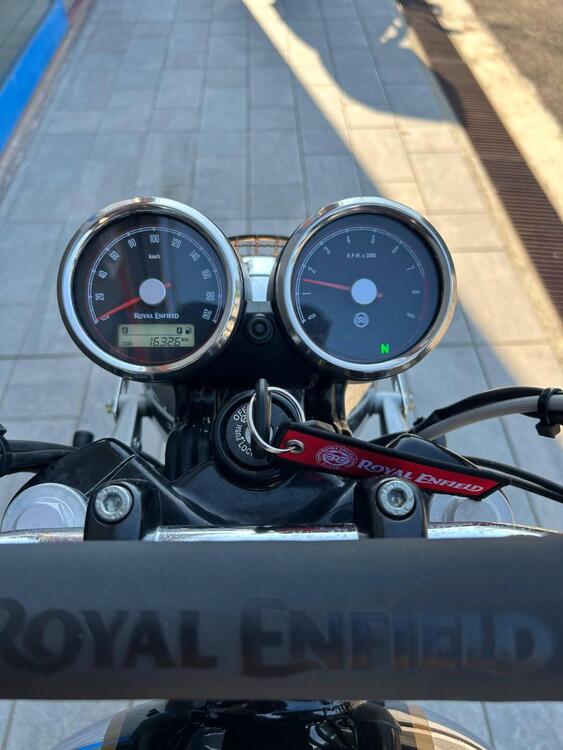 Royal Enfield Interceptor 650 (2021 - 24) (4)