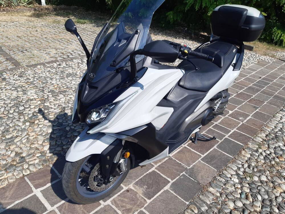 Kymco AK 550 ETS (2021 - 24)