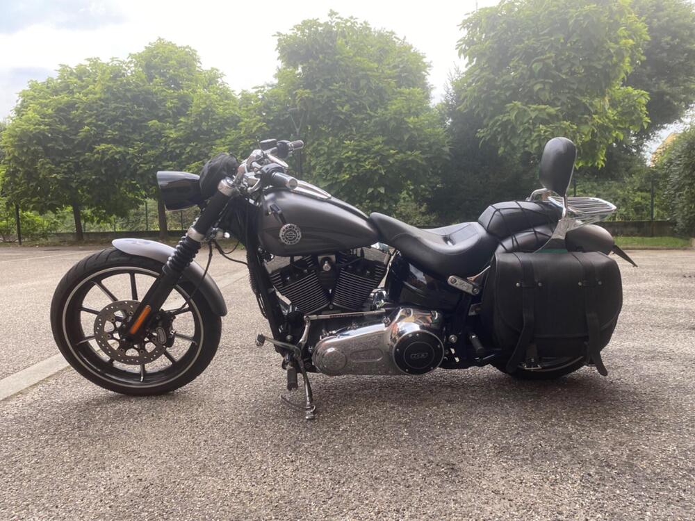 Harley-Davidson 1690 Breakout (2013 - 17) - FXSB (3)