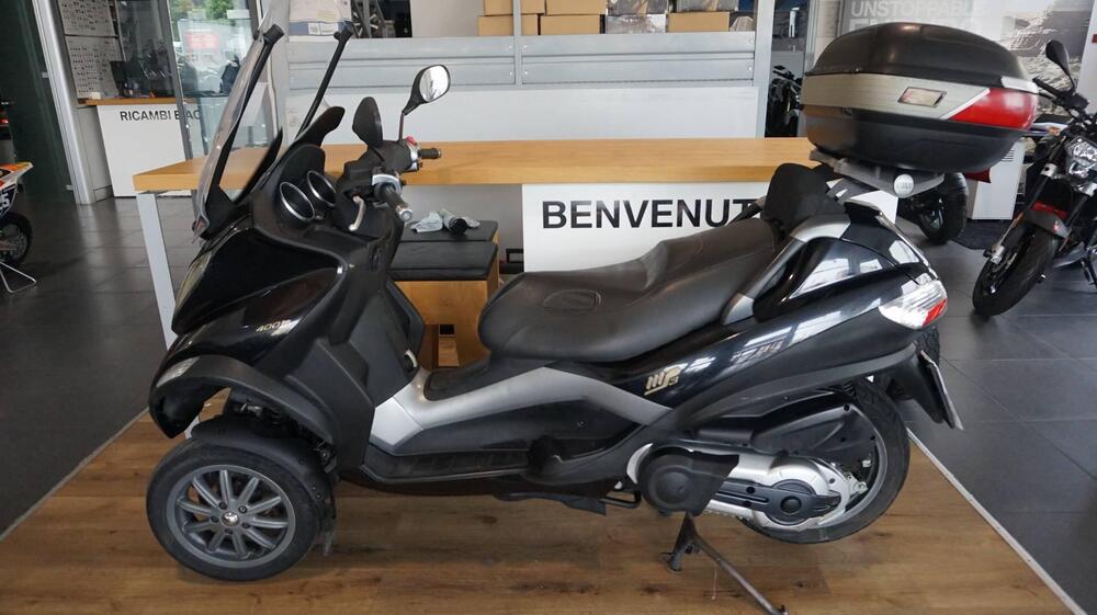 Piaggio MP3 400 i.e. (2010 - 11)