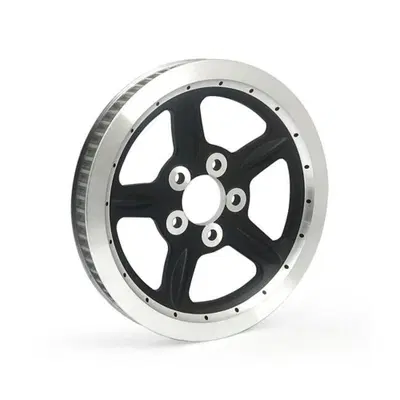 Puleggia posteriore nera 68 denti larga 1-1/8&rdquo; per 
