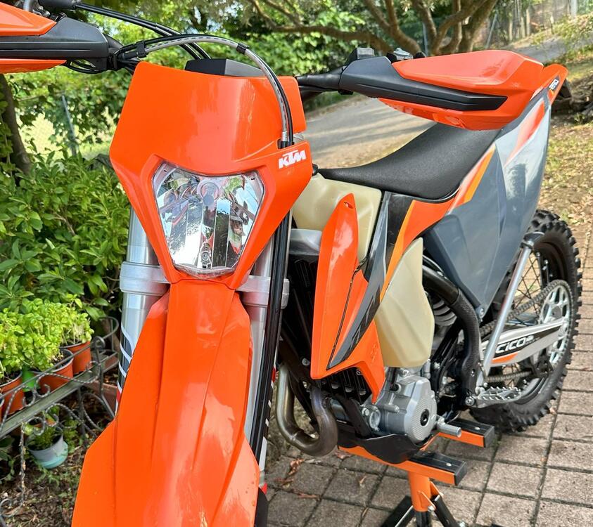 KTM EXC 250 F (2021) (2)