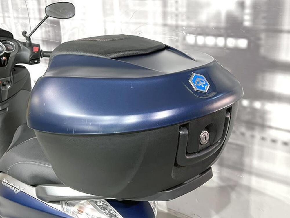 Piaggio Beverly 350 S ABS (2019 - 20) (5)