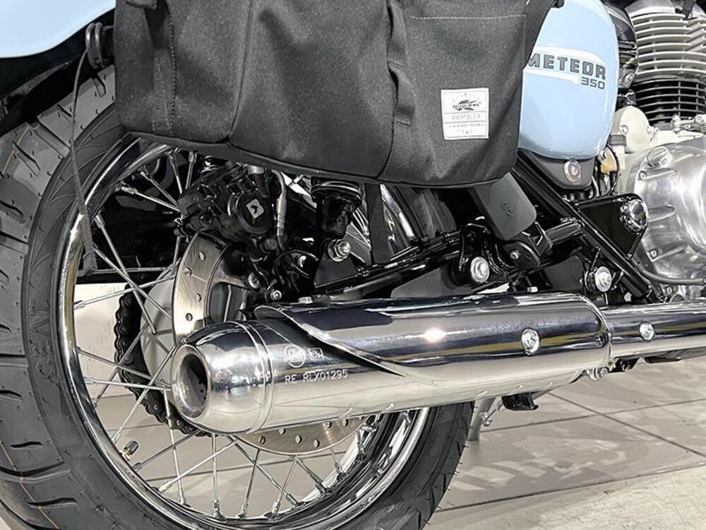 Royal Enfield Meteor 350 Aurora (2024) (5)