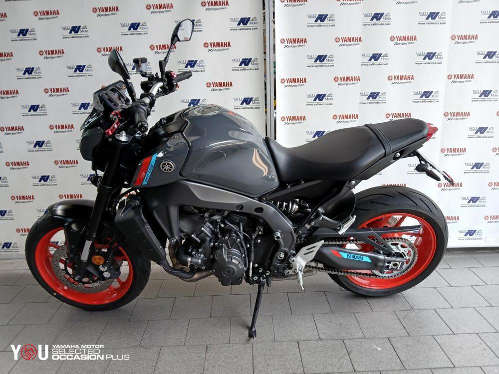 Yamaha MT-09 (2021 - 23) (2)