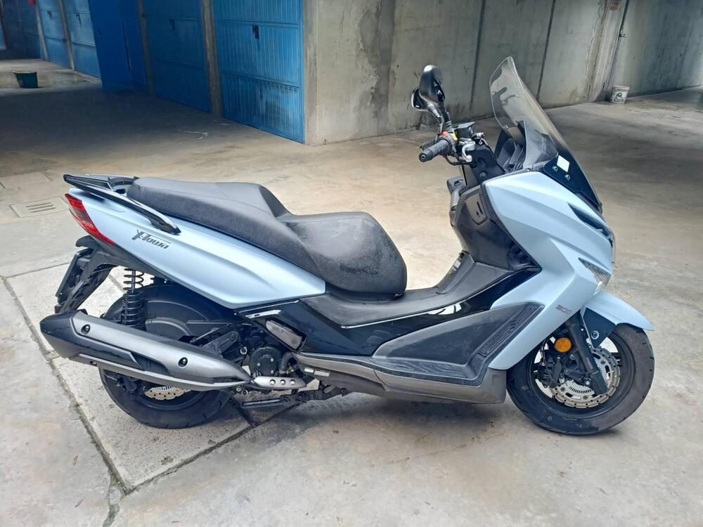 Kymco X-Town 300i (2021 - 24) (2)