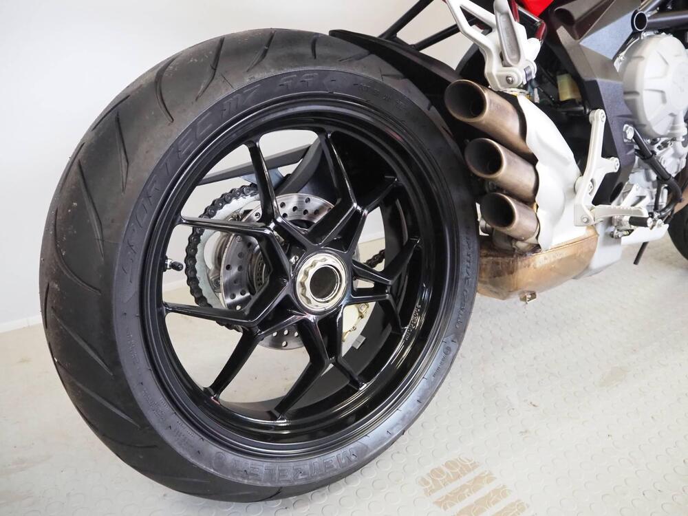 MV Agusta Brutale 675 (2011 - 15) (3)