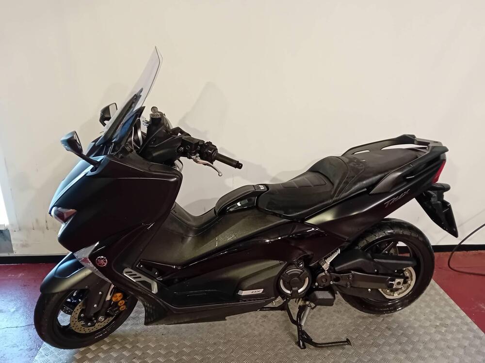 Yamaha T-Max 530 DX (2017 - 19) (2)