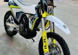 Husqvarna 701 Enduro (2023 - 24) usata