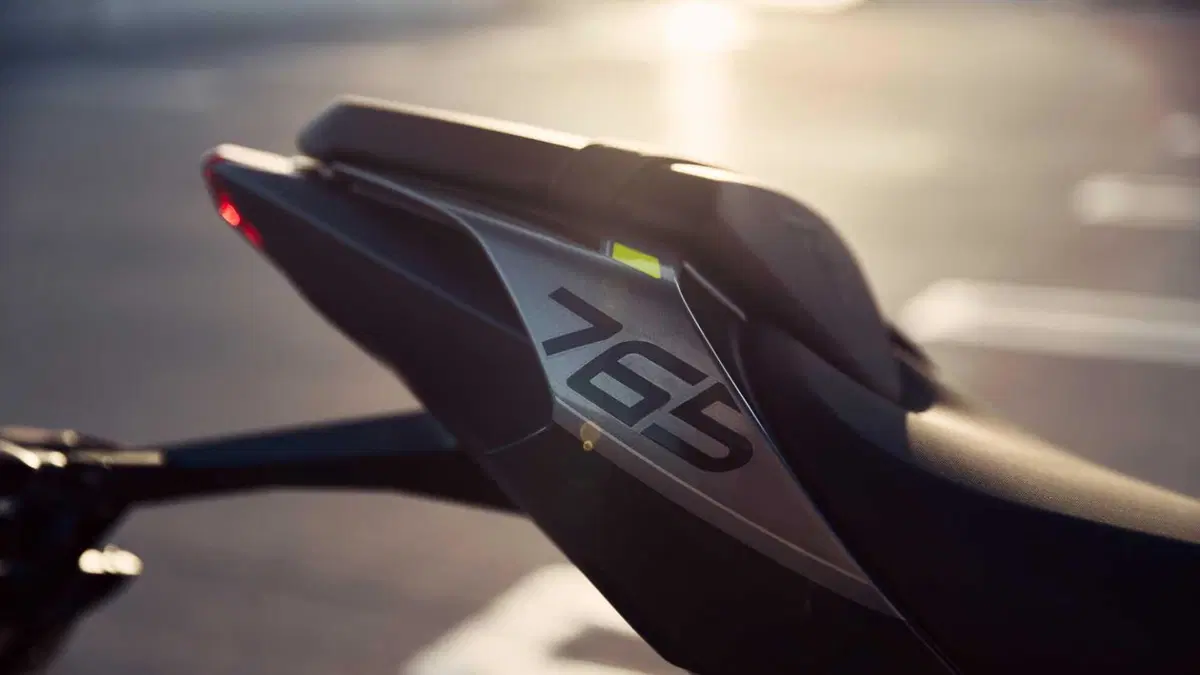 Triumph Street Triple Street Triple 765 R A2 (2024 - 26) (20)